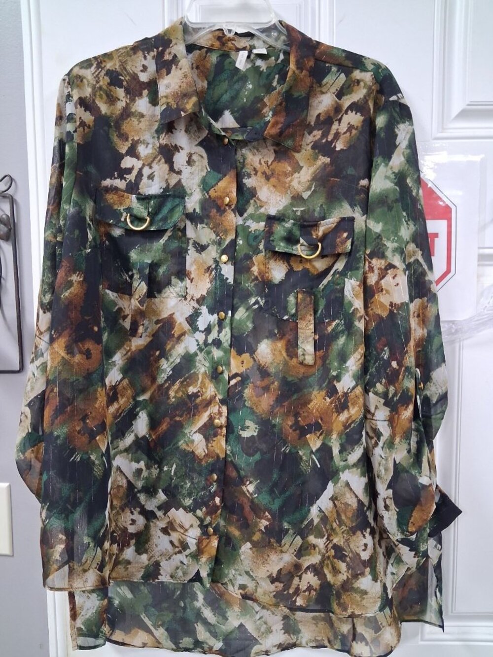 Cato Woman's Button Down Blouse Size 18/20W